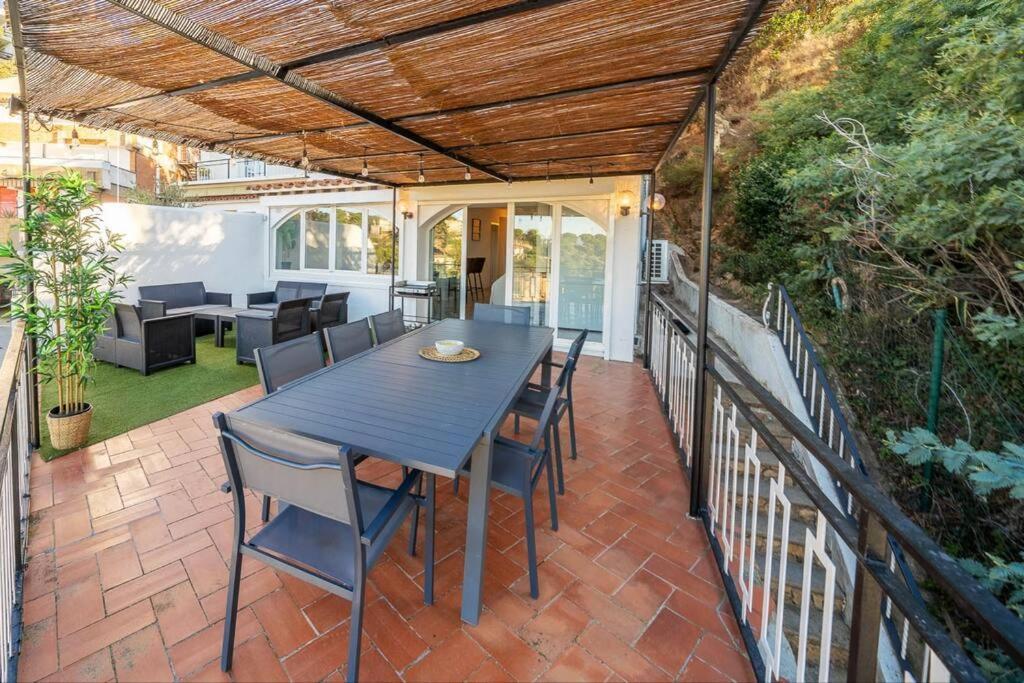 La Maison Snoopy, 6-8 Persons, Near Beach, Seaview Apartament *